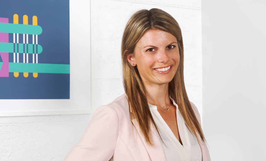 Headshot-Claire-Lindsey